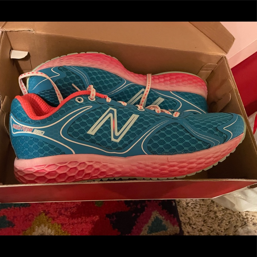 New Balance Fresh Foam Size 10 Women’s Running Shoes- very good
